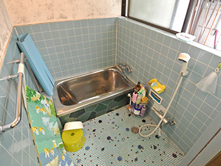 bath40_02.jpg