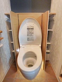 toilet01_02.jpg