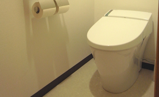 コンパクト＆スタイリッシュなトイレリフォーム