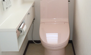 一階・二階同時にトイレリフォーム