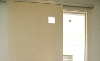 壁を壊さない！簡単お手軽建具リフォーム！