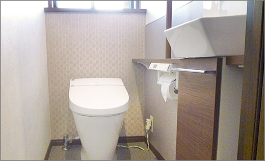 限られたスペースもオシャレに、気持よく♪自宅トイレをお店用トイレにリフォーム！